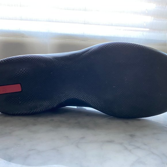 Prada Men's Black Loafer - PS0950 Size 8.5 - Excellent Condition - Picture 9 of 14